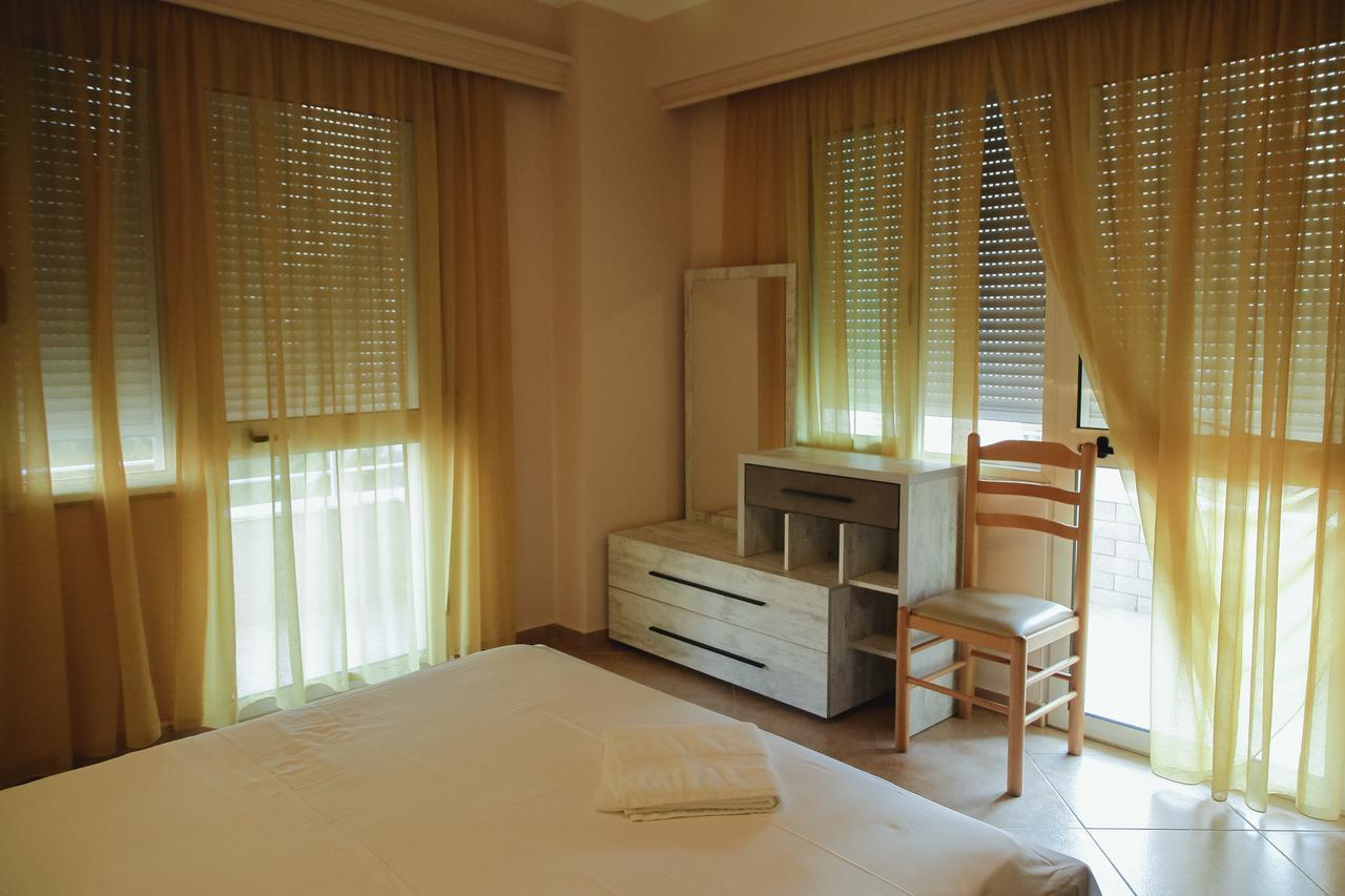 Lyden Hotel Golem (Tirana) Exterior foto